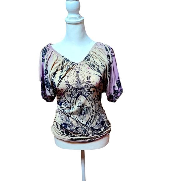 Lipstick Boutique Tops - Cream an Purple Rhinestone Shirt size Small